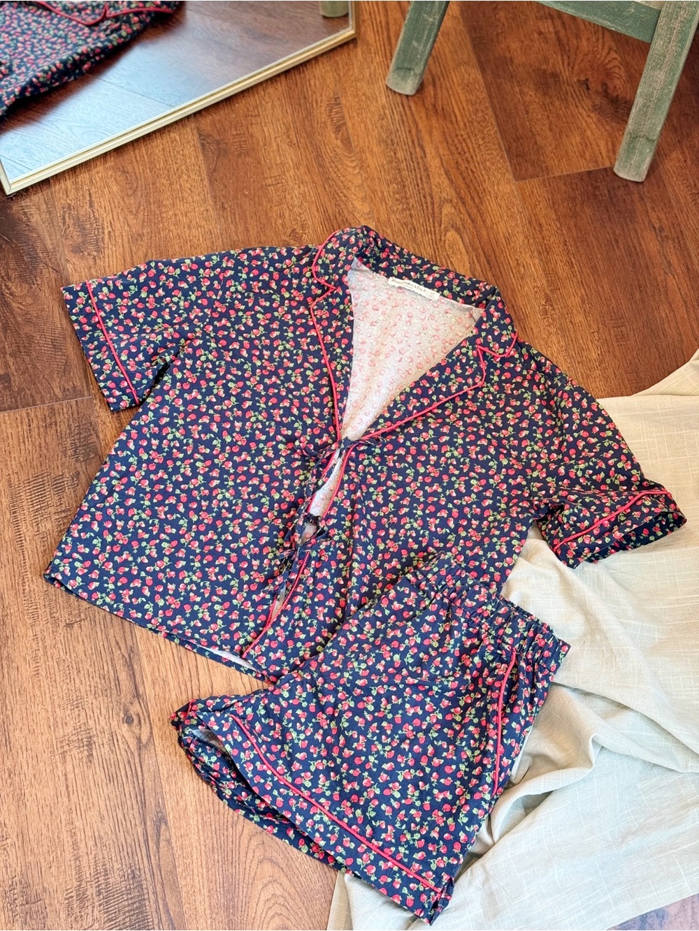 Abercrombie & Fitch Navy Red Strawberry Print Pajama Top and shorts set - Picture 5 of 6